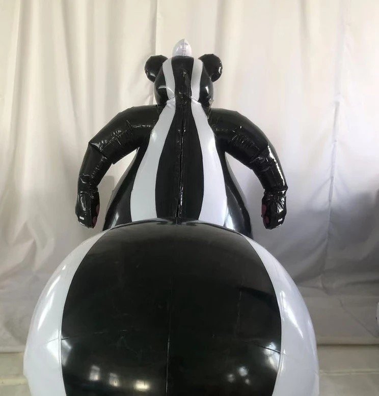 OLAF Inflatable Skunk Suit - Image 7